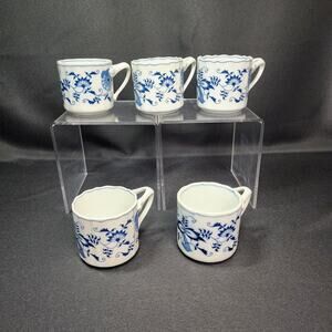 Lot Of 5 Blue Danube Porcelain Scalloped Mugs Blue Onion Pattern DISCONTINUED